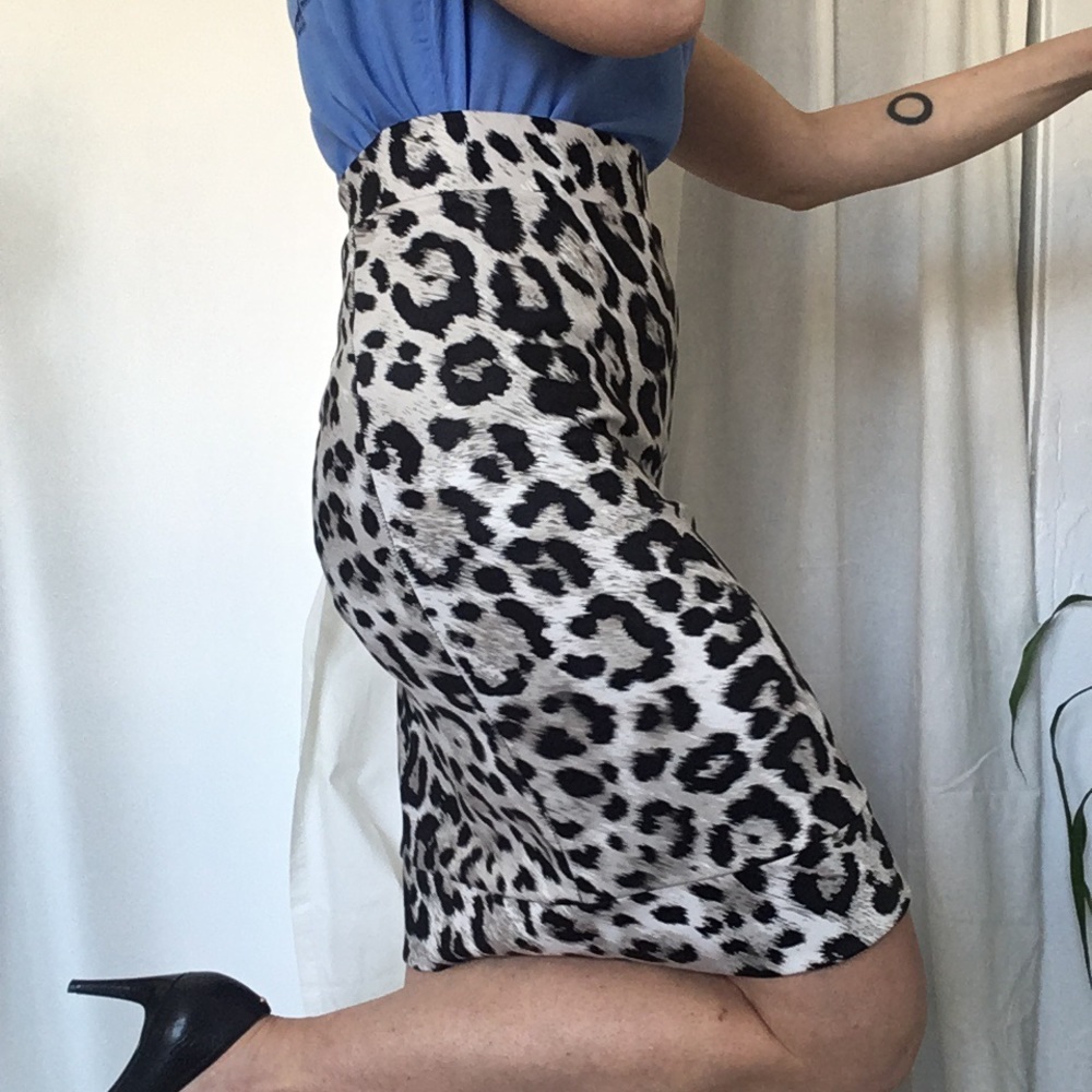 YASSSS! Studio Gang animal print skirt - side zip